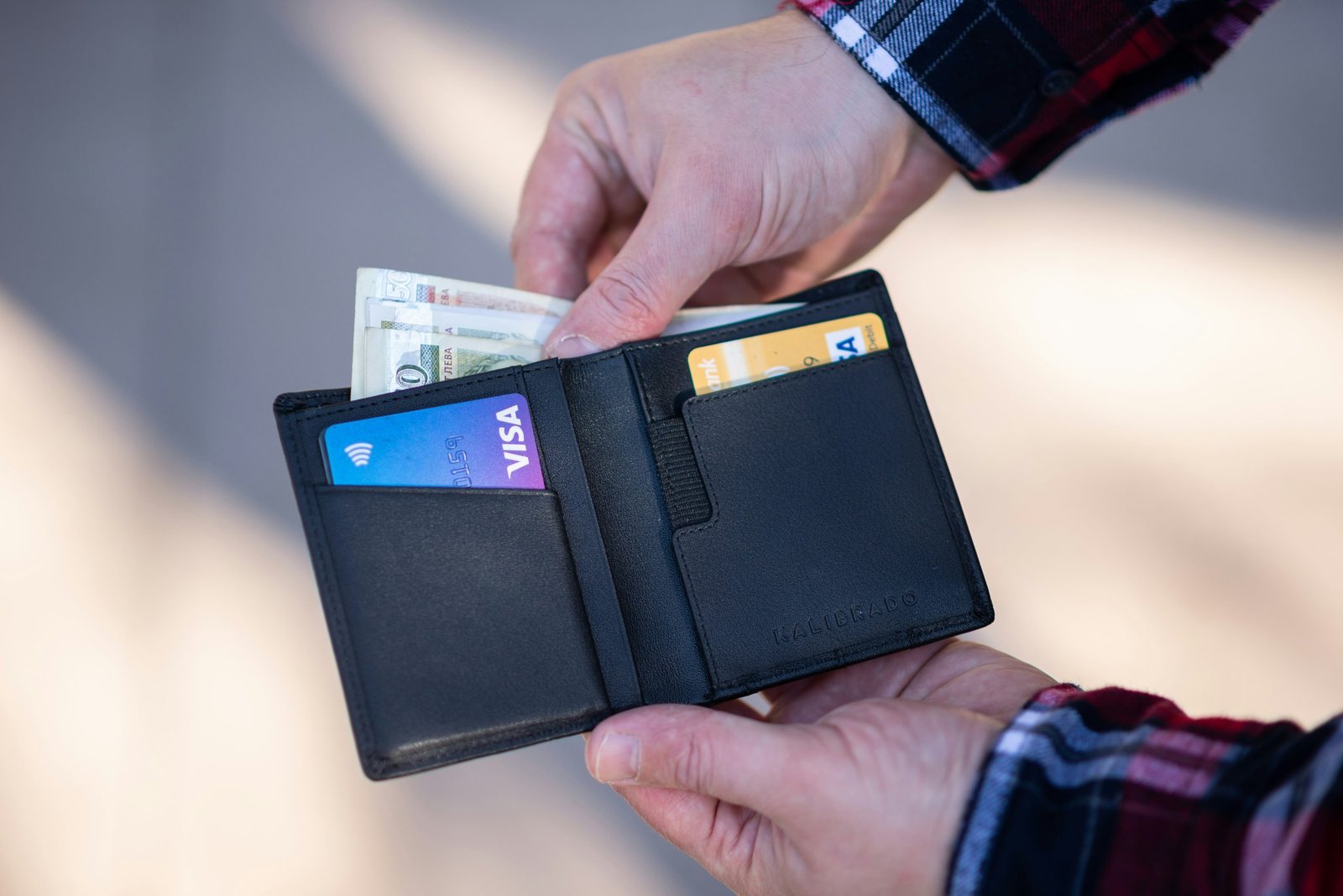 Tarjetas de crédito y débito