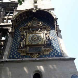 Reloj antiguo de Paris
